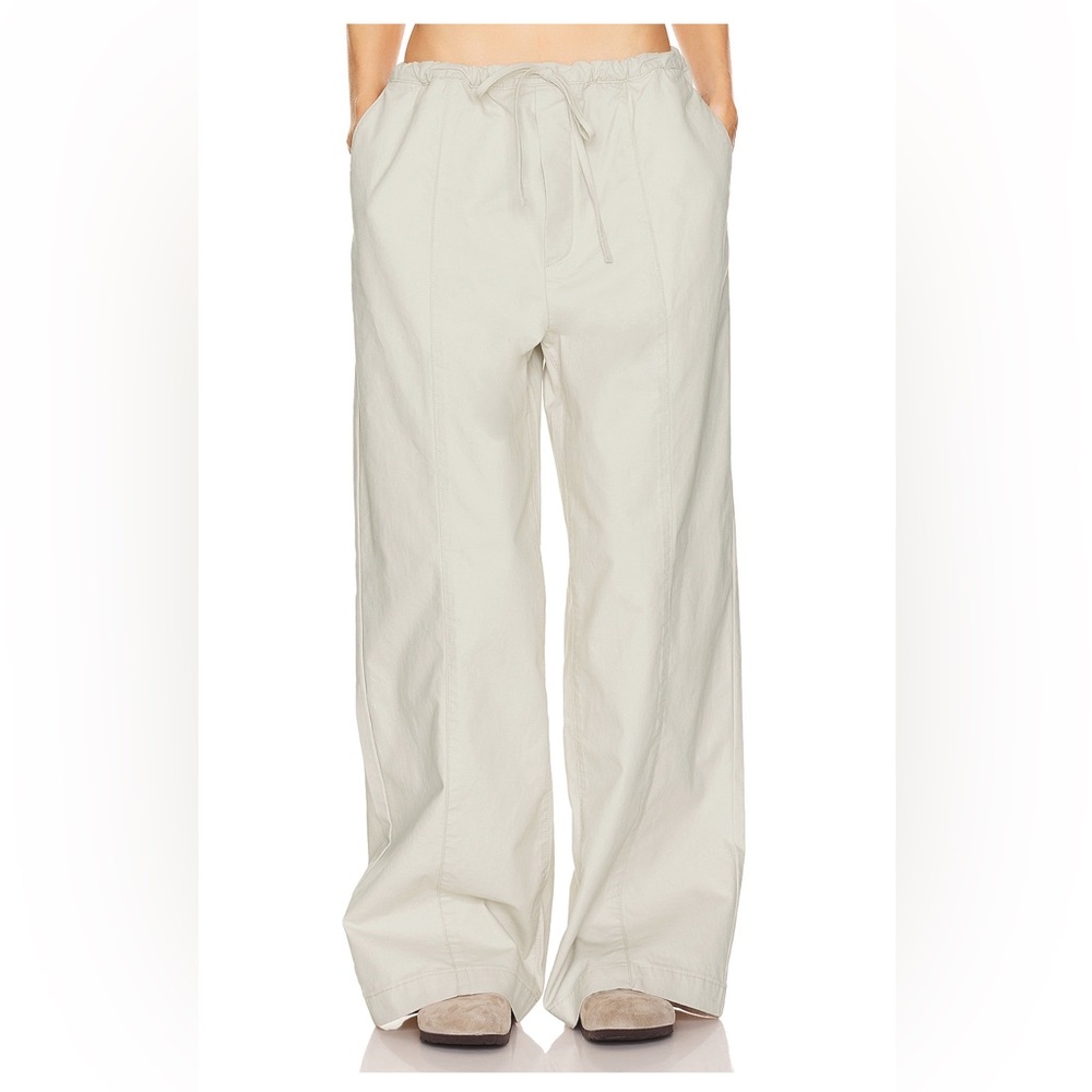 Elegant Cream Wide-Leg Pants - Picture 2 of 4